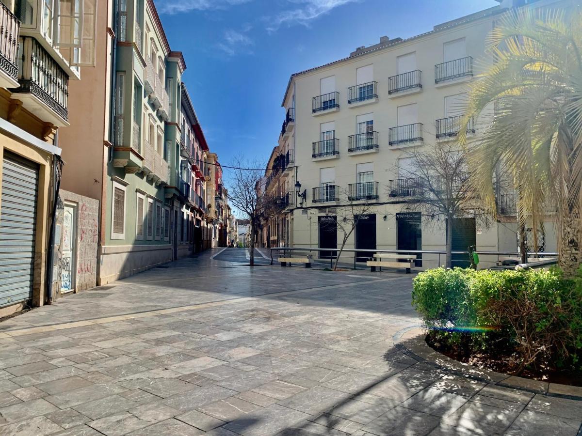 Homely Malaga Refino Bajo G6 Y F6 ภายนอก รูปภาพ