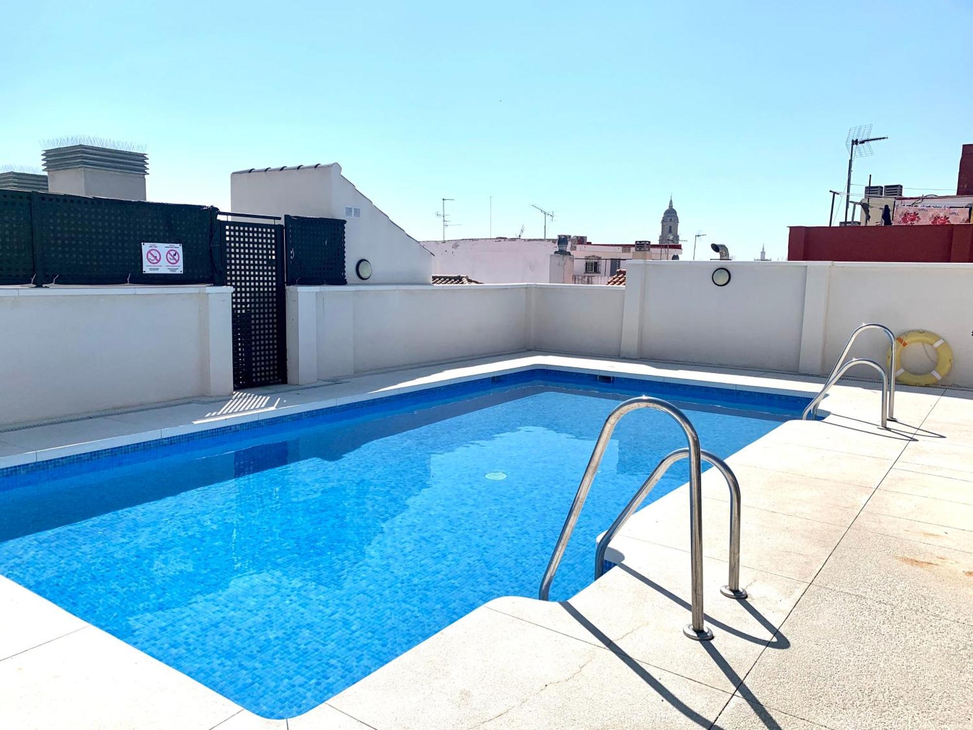 Homely Malaga Refino Bajo G6 Y F6 ภายนอก รูปภาพ